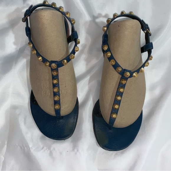 BALENCIAGA size 38 teal blue-green Gwen calfskin leather thong toe STUD sandals - Picture 1 of 13